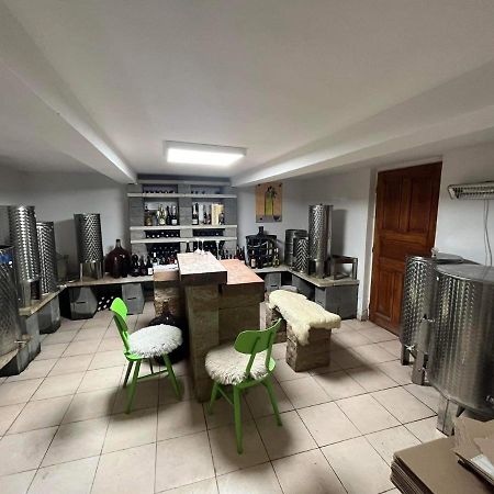Sebe Apartments 2 Holic ภายนอก รูปภาพ